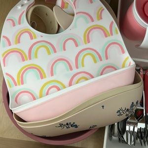 Silicone bib